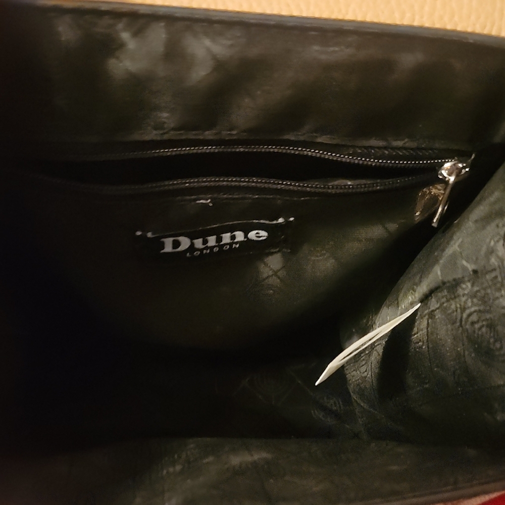 Tan And Cream Satchel With Textured Flap - image 3